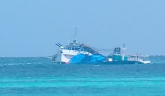 Dihempas Ombak Tabrak Karang, Kapal Barang Karam di Perairan Masalembu