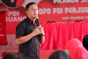 Pengumuman Rekom Pilwali Surabaya Ditunda Minggu Depan