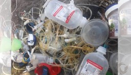 Gunakan Ambulan, Limbah Medis Dibuang di TPS Sampah
