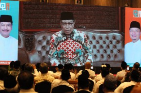 Qosim-Alif Pasangan Ideal, Kiai Said Aqil Ajak Warga Nahdliyin Gresik Berdo’a untuk Kemenangan QA