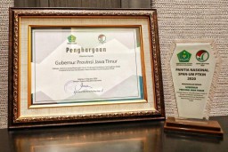 Gubernur Khofifah Diganjar Penghargaan Karena Caranya Lawan Covid di Jatim