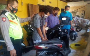 Maling motor Asal Semolowaru Surabaya Babak Belur Dihajar Warga Wedoro Waru