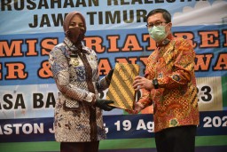 Bupati Faida Yakinkan Anggota REI Permudah Perizinan