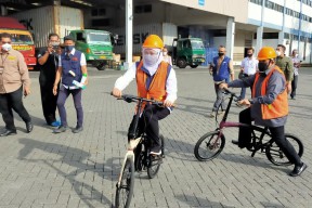 Gubernur Khofifah Ajak Warganya Gunakan Produk Dalam Negeri