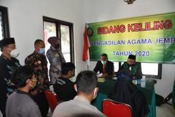 Gelar Sidang Itsbat Nikah Massal, Bupati Faida  Raih Penghargaan MURI