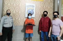 Disuruh Jaga Kos Malah Curi Laptop Penghuni Kos
