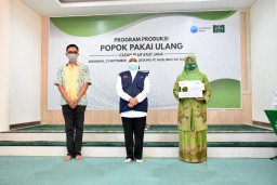 Jutaan Popok Bayi Dibuang ke Sungai Brantas, Khofifah Andalkan Ibu-ibu Muslimat