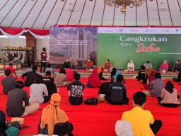 Bupati Bojonegoro Mendadak Jadi Dosen di Hadapan Ratusan Mahasiswa