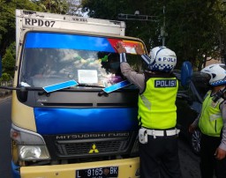 Sosialisasi Pemakaian Masker Terus Digalakkan, Tambahan Pasien Sembuh Gresik Hari Ini 20 Orang