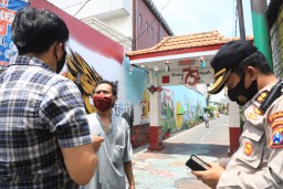 Fasilitas Isolasi Mandiri Terbatas, Pasien Positif Dijemput Mobil Hunter Covid-19