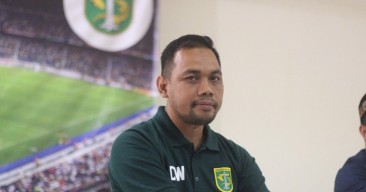 Emoh Berkandang Jogja, Manajer dan Pelatih Persebaya Beberkan Alasannya