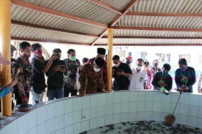 Pemkab Malang dan PT Pertamina MOR V Lestarikan Penyu Abu-abu Pantai Bajulmati