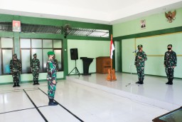 Horee...56 Anggota Kodim Bojonegoro Naik Pangkat