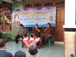 Serap Aspirasi Warga, Wakil Rakyat Surabaya Ini Minta Warganya Tulis Usulan