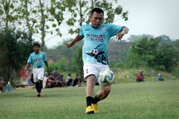 Gresik United Bakal Renegosiasi Usai Liga 3 Dihentikan, Begini Nasib Pelatih dan Pemain