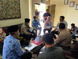 Ada Ratusan Karyawan Reaktif, PT Berlina Tbk Diminta Gelar Swab Massal