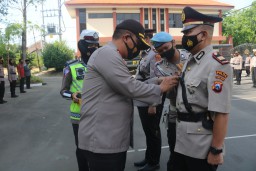 Enam Bulan Menjabat Kasat Lantas Bojonegoro, AKP Amirul Digantikan AKP Heru Sudjio