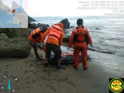 Tiga ABG Ini Awalnya Hepi Mandi di Wisata Pantai Muara Badug Banyuwangi,  Namun Begini Akhirnya