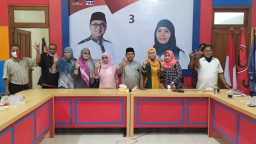 Pedagang Pasar Sidoarjo Nyatakan  Dukungan Kepada Paslon Nomor 3, Kelana Aprilianto - Dwi Astutik.