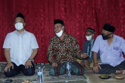 Qosim-Alif Disarankan Bentuk Bank Wakaf Untuk Pemberdayaan Ekonomi Umat