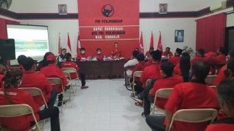 DPC PDI Perjuangan Sidoarjo  Kerahkan Semua Kekuatan Untuk Paslon Kelana Aprilianto -  Dwi Astutik