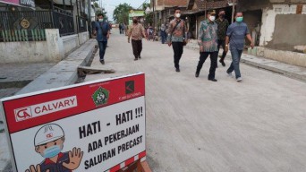 Pj Bupati Sidoarjo Sidak Lubang Jalan Antisipasi Libur Panjang
