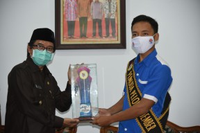 Berhasil Sebagai Juara 1 Pemuda Pelopor, Rizal Bikin Bangga Jember