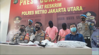 Ini Tarif Layanan Seks Threesome Artis TS dan Selegram MA