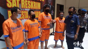 Keroyokan Ambil Paksa Mobil yang Ditarik Leasing, Warga Menganti Gresik Digulung Polisi Sidoarjo