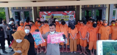 Dua Pelajar dan Ibu Rumah Tangga Terjerat Kasus Narkoba di Sumenep