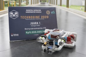 Wikraluga Robot Penyapu Ranjau ITS Jawara di  Technogine 2020