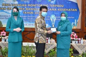 Raih Juara I, Desa Prupuh Panceng Wakili Jawa Timur di Ajang LBS Nasional