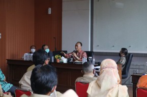 Pasca Kasus Yaidah, Dirjen Dukcapil Kemendagri Sidak Mal Pelayanan Publik Surabaya