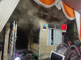 Sehari Dua Bengkel di Kota Surabaya Dilalap Si Jago Merah