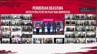 Tepat di Hari Pahlawan, SIG Berbagi Beasiswa Untuk Anak-anak TNI-Polri di Perguruan Tinggi