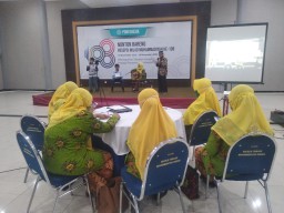 Nobar Simulasi Milad Muhammadiyah Ke-108 di Gedung Dakwah Muhammadiyah Gresik