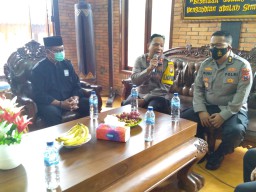 Perkuat Sinergitas, Kapolres Bojonegoro AKBP Eva Guna Pandia 'Kulo Nuwon' dengan Tokoh Agama dan Masyarakat