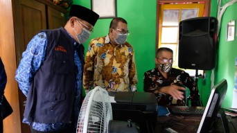 Sebagian Pasar di Sidoarjo Terpasang CCTV, Pj Bupati Hudiyono Sidak dan Pantau Kedisiplinan Pengunjung Soal Prokes