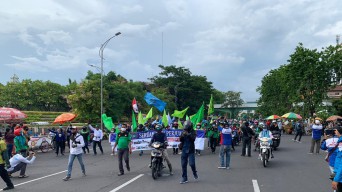 Buruh di Jatim: Pembalut Wanita di Permenaker 18/2020 Diganti Cutton Buds