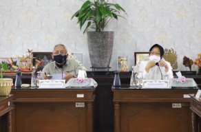 Kedatangan Tamu dari Jakarta, Risma Bahas Kesiapan Pilwali Kota Surabaya