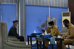 Di Akhir Jabatan, Kiai Muqit Tetap Dengarkan Aspirasi Warga Jember