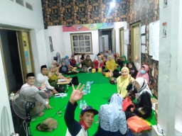 Tim Barokah BerKelas Mantapkan Langkah Untuk Kelana Aprilianto - Dwi Astutik