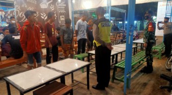Satgas Covid Gresik Ketati Pengawasan Protokol Kesehatan di Kafe dan Warkop
