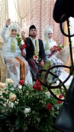 Ini Sosok Pria Madura yang Viral Nikahi Dua Perempuan Sekaligus, Ternyata Cicit Syaichona Kholil Bangkalan