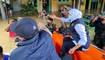 Soal Banjir Pamekasan, Khofifah Segera Lakukan Mitigasi dan Evaluasi Komprehensif