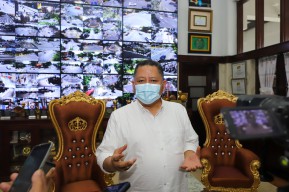 Penanganan Sektor Kesehatan dan Ekonomi di Surabaya Dilakukan Secara Seimbang