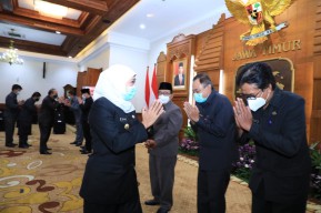 Tingkatkan Disiplin Protokol Kesehatan, Gubernur Khofifah Ajak Masyarakat Gunakan Hak Pilih dan Jaga Pilkada Aman, Damai dan Kondusif