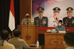 Jangan Bikin Gaduh, Polisi Targetkan Perayaan Natal dan Tahun Baru di Gresik Aman
