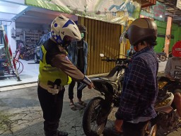 Kedapatan Pakai Knalpot Brong, Orang Tua Pelanggar Langsung Dipanggil ke Kantor Polisi