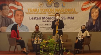 Diskusi UMG Bedah Era Disrupsi, Generasi Muda Harus Adaptable